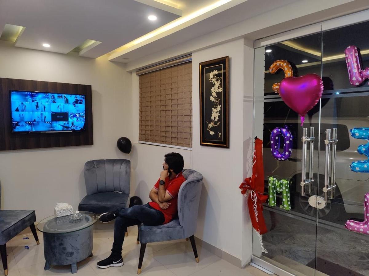 Red Fort Hotel Gulberg Lahore Extérieur photo